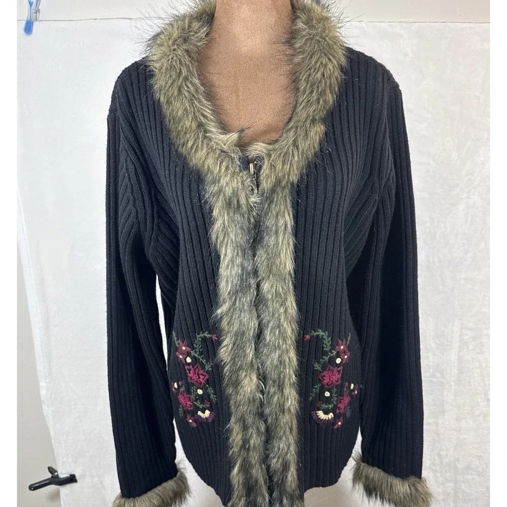 Preston & York Womens Black Sweater Cardigan Faux Fur Collar L embroidered